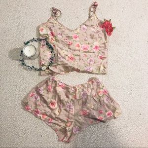 ✨floral silk two piece from Victoria’s Secret✨